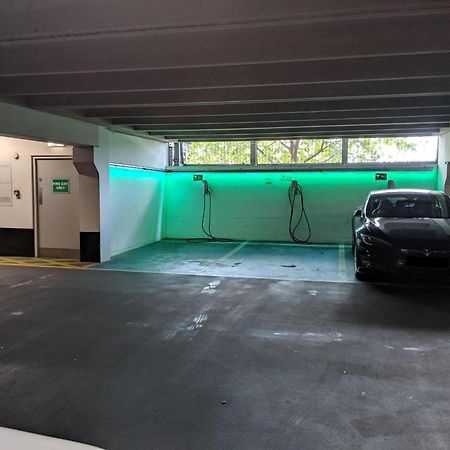 Central Leeds Dock Apt&Free Secure Parking! 外观 照片