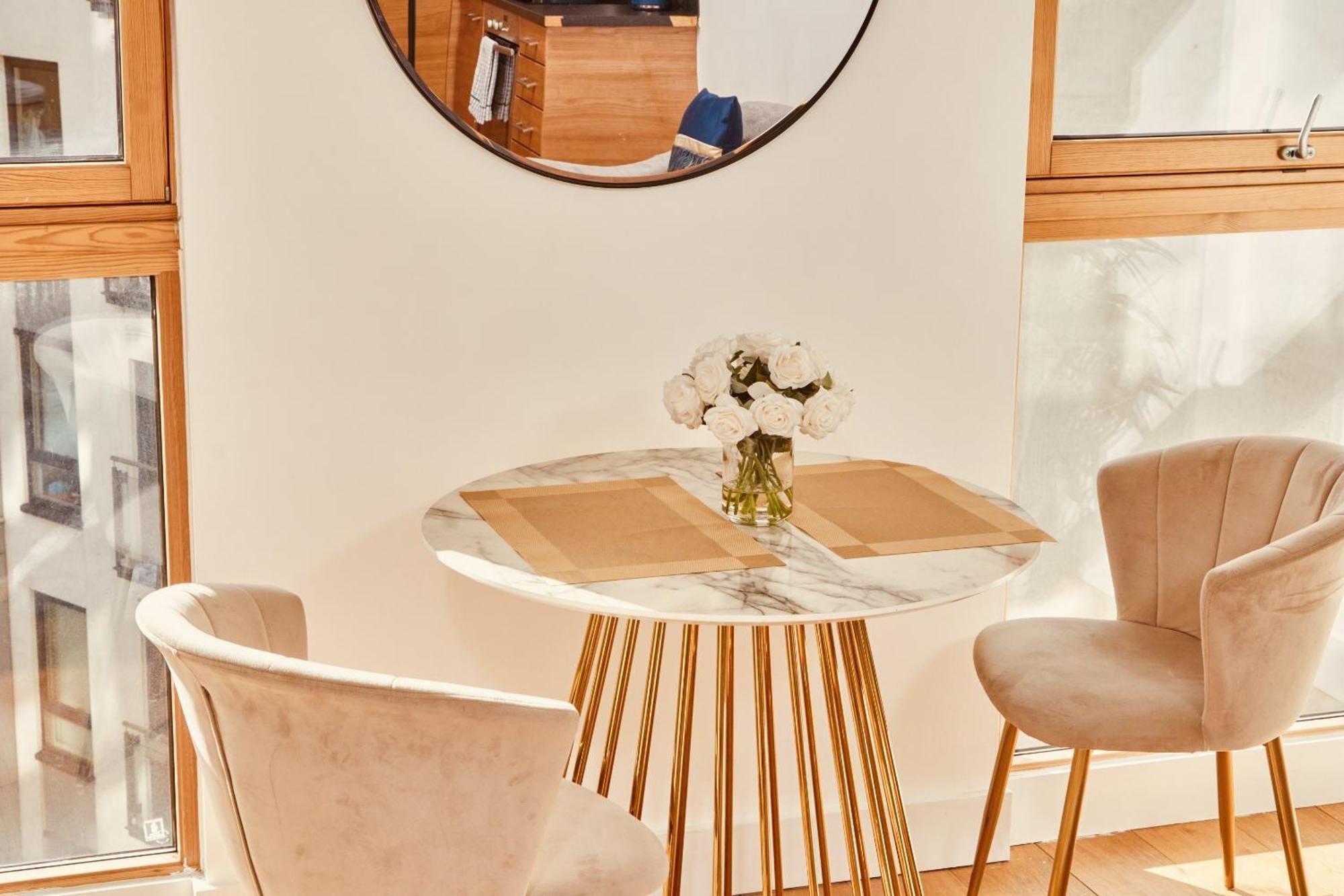 Central Leeds Dock Apt&Free Secure Parking! 外观 照片