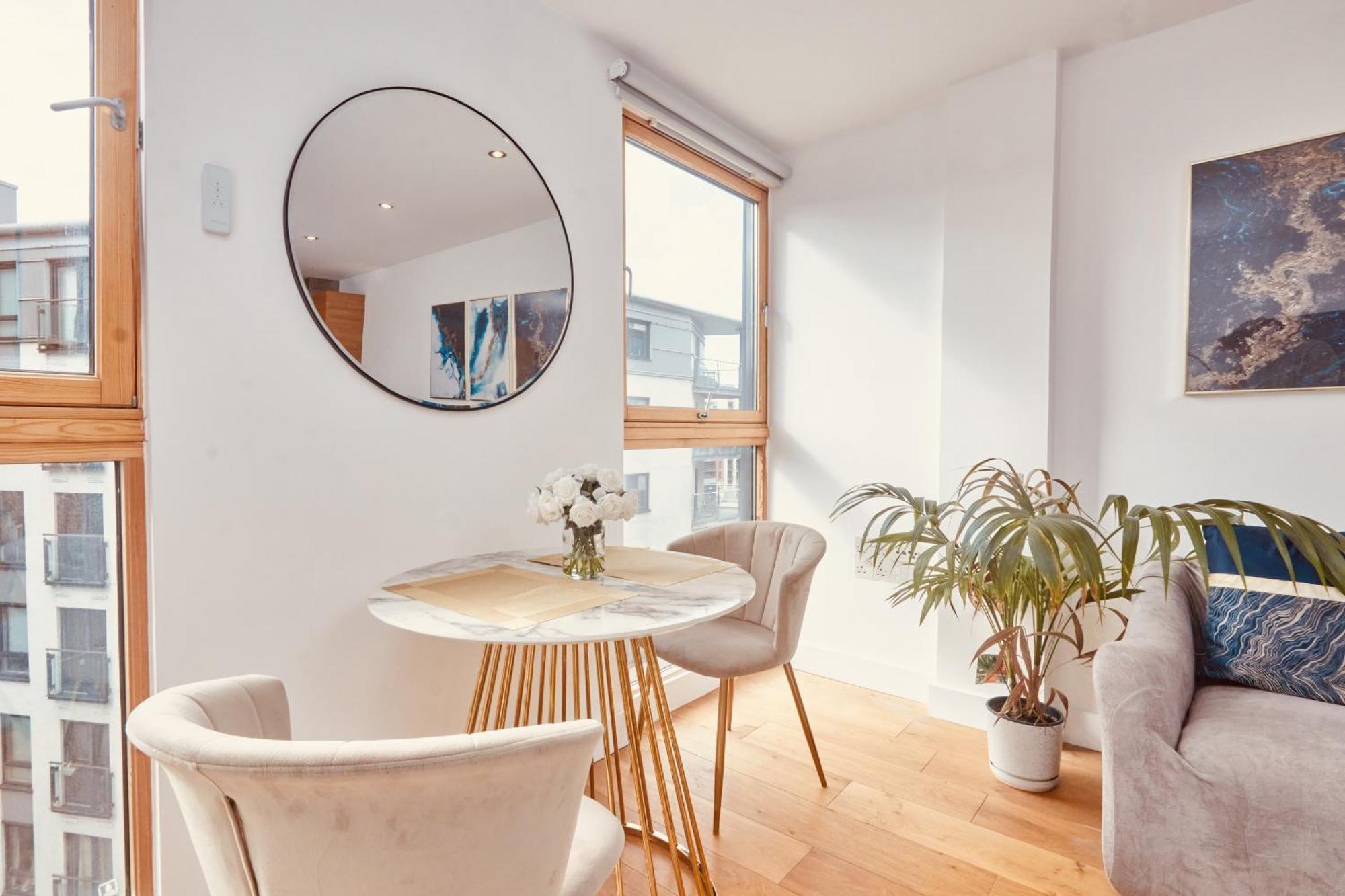 Central Leeds Dock Apt&Free Secure Parking! 外观 照片